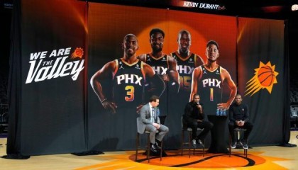 开云下载-西部大乱斗东部鹿凯争霸 最具悬念赛季呼之欲出