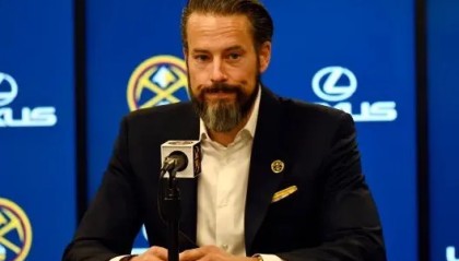 开云app-记者：我很少夸掘金老板，但解雇马龙和布斯的决定收效完美