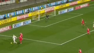 开云app-【人物】深陷魔咒继续吐饼，德凯特拉雷到底怎么了？